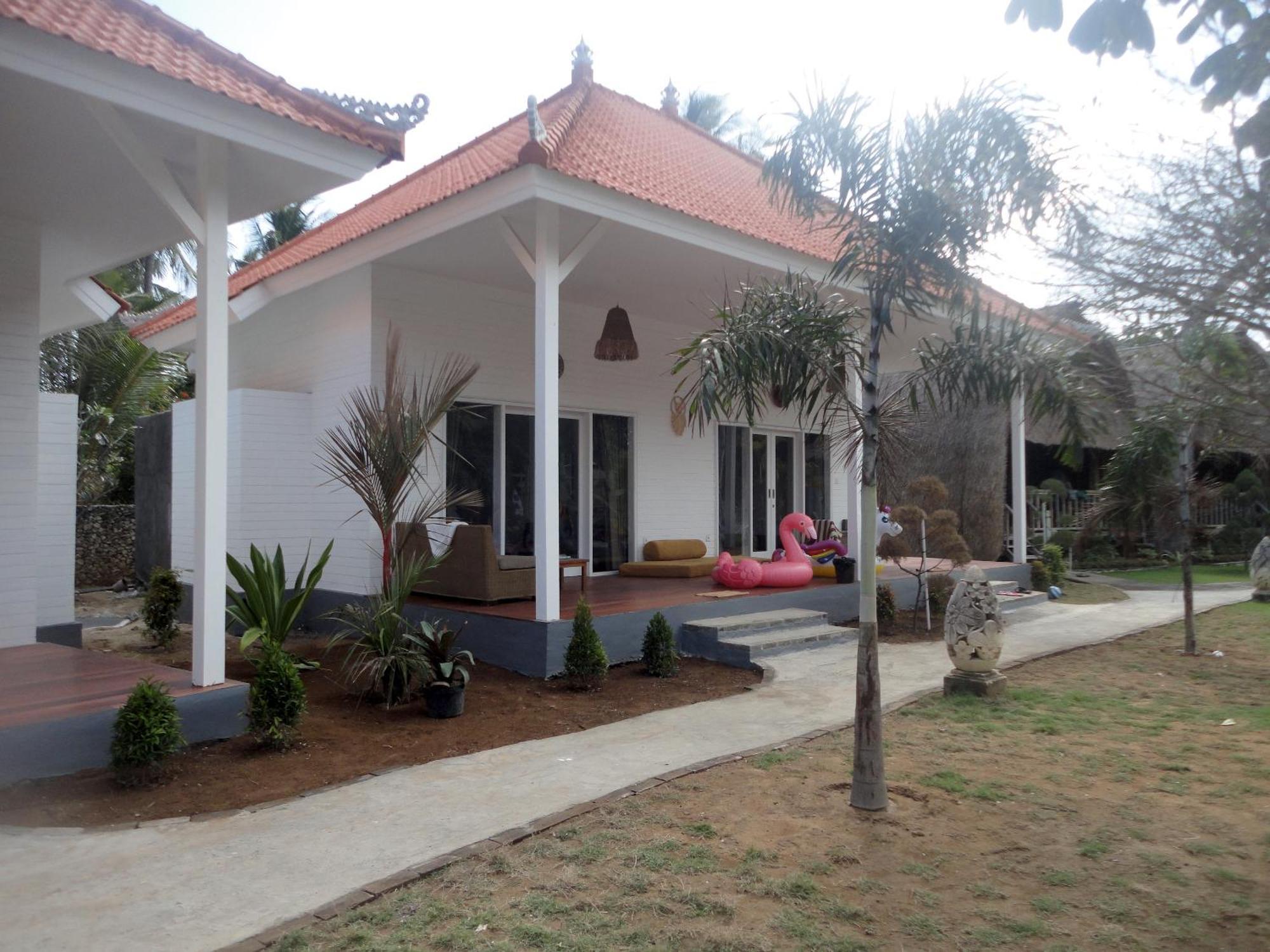 Sanghyang Bay Villas Nusa Lembongan  Exterior photo