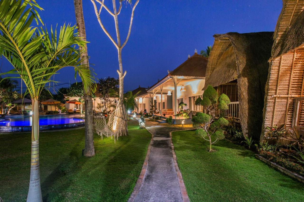 Sanghyang Bay Villas Nusa Lembongan  Exterior photo